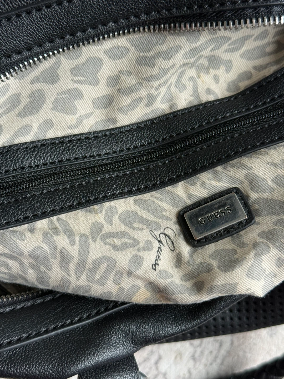 Black Guess Handbag - photo 4
