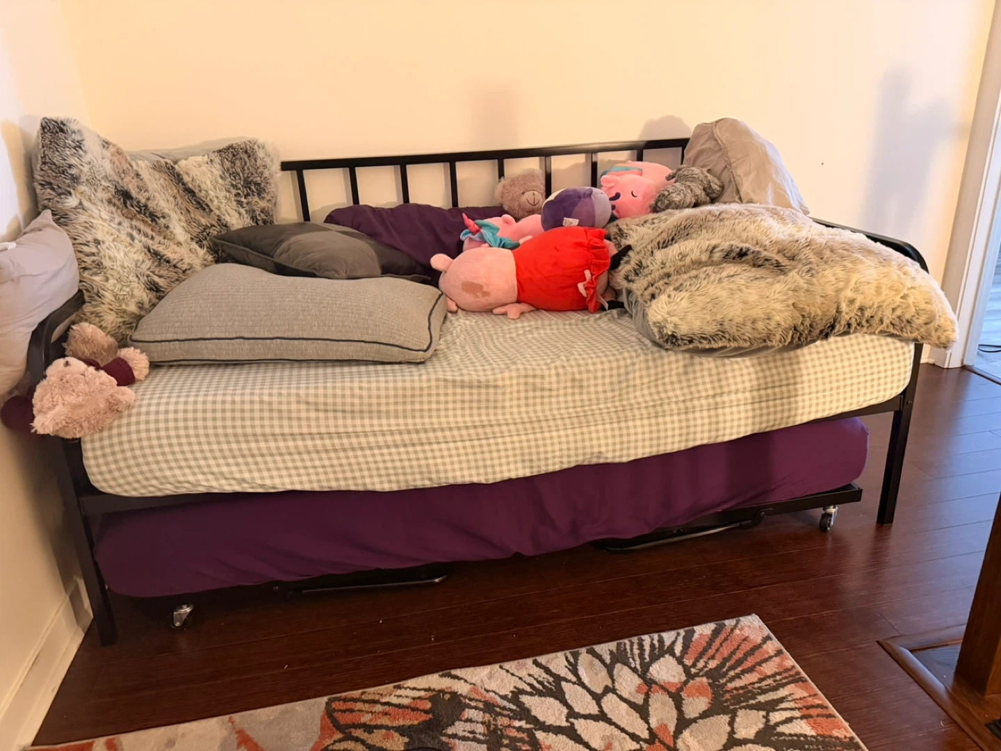Black Metal Daybed with Trundle - photo 3