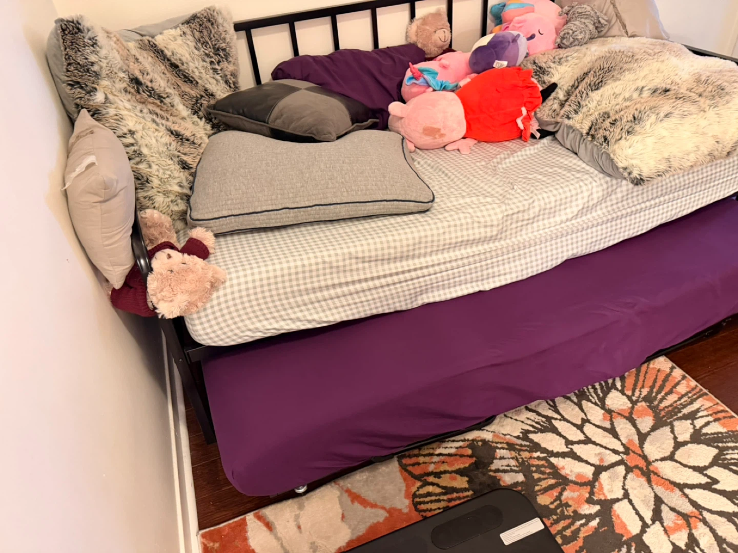 Black Metal Daybed with Trundle - photo 2