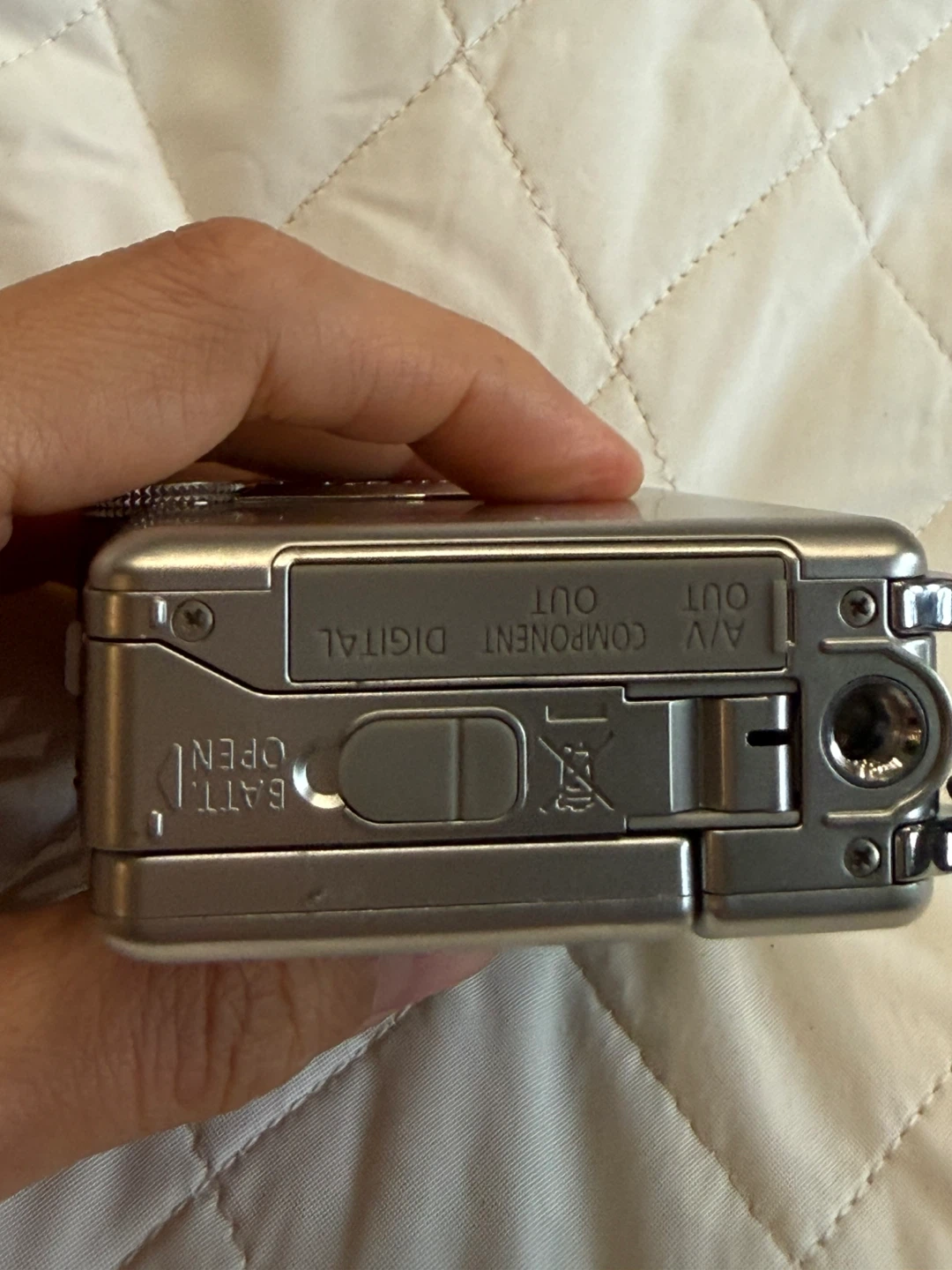 Canon PowerShot TX1 Digital Camera - photo 2