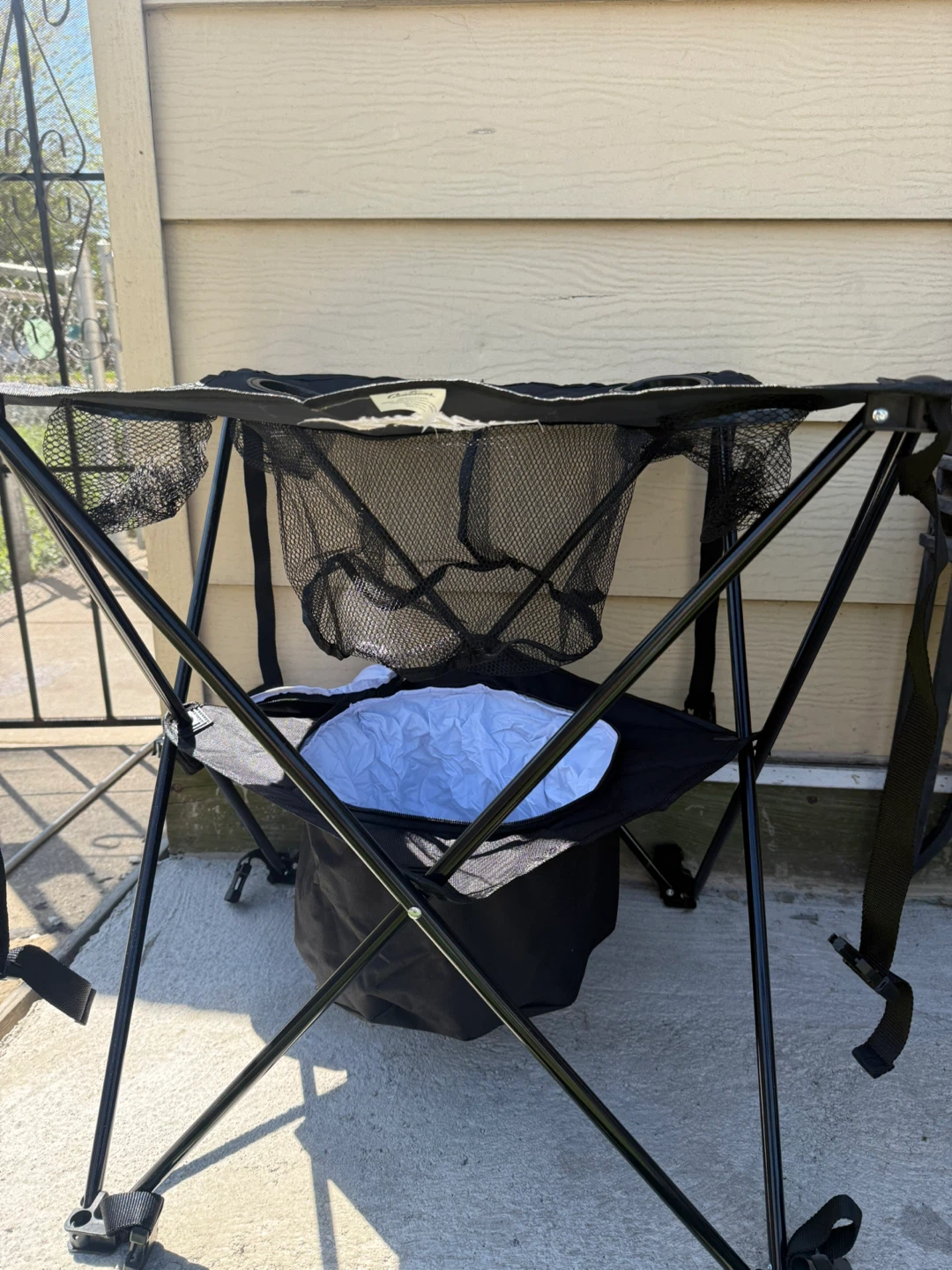 Cameron PORTABLE Tailgating Table WITH INSULATED COOLER