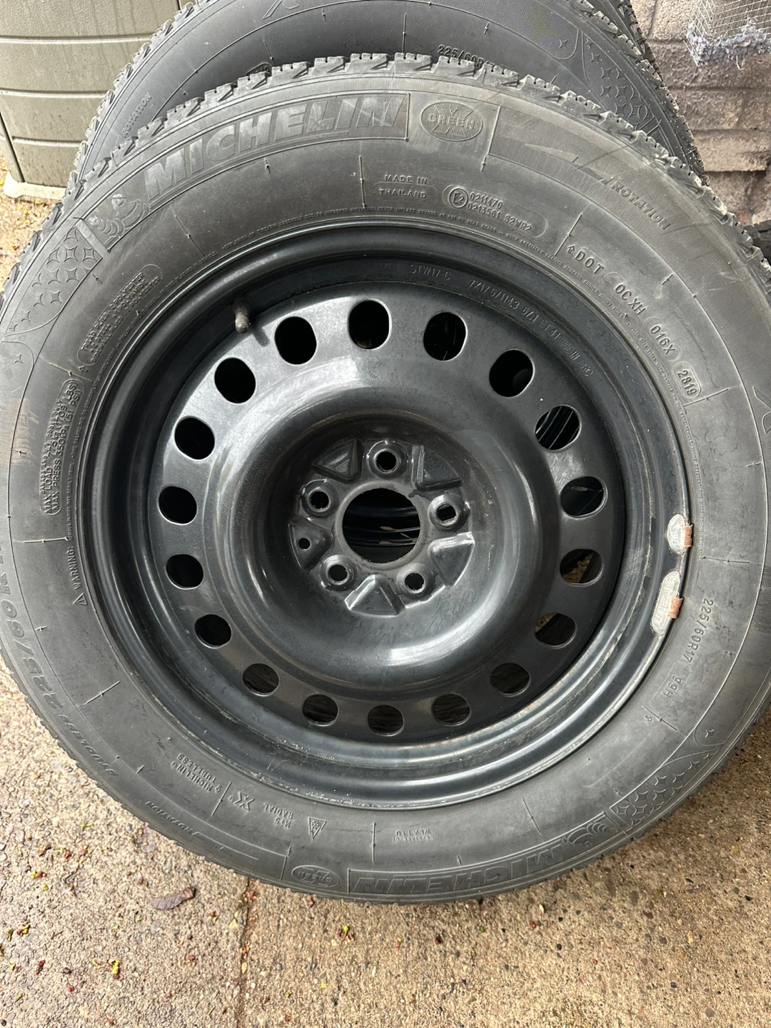 Michelin winter tires and rims - photo 4