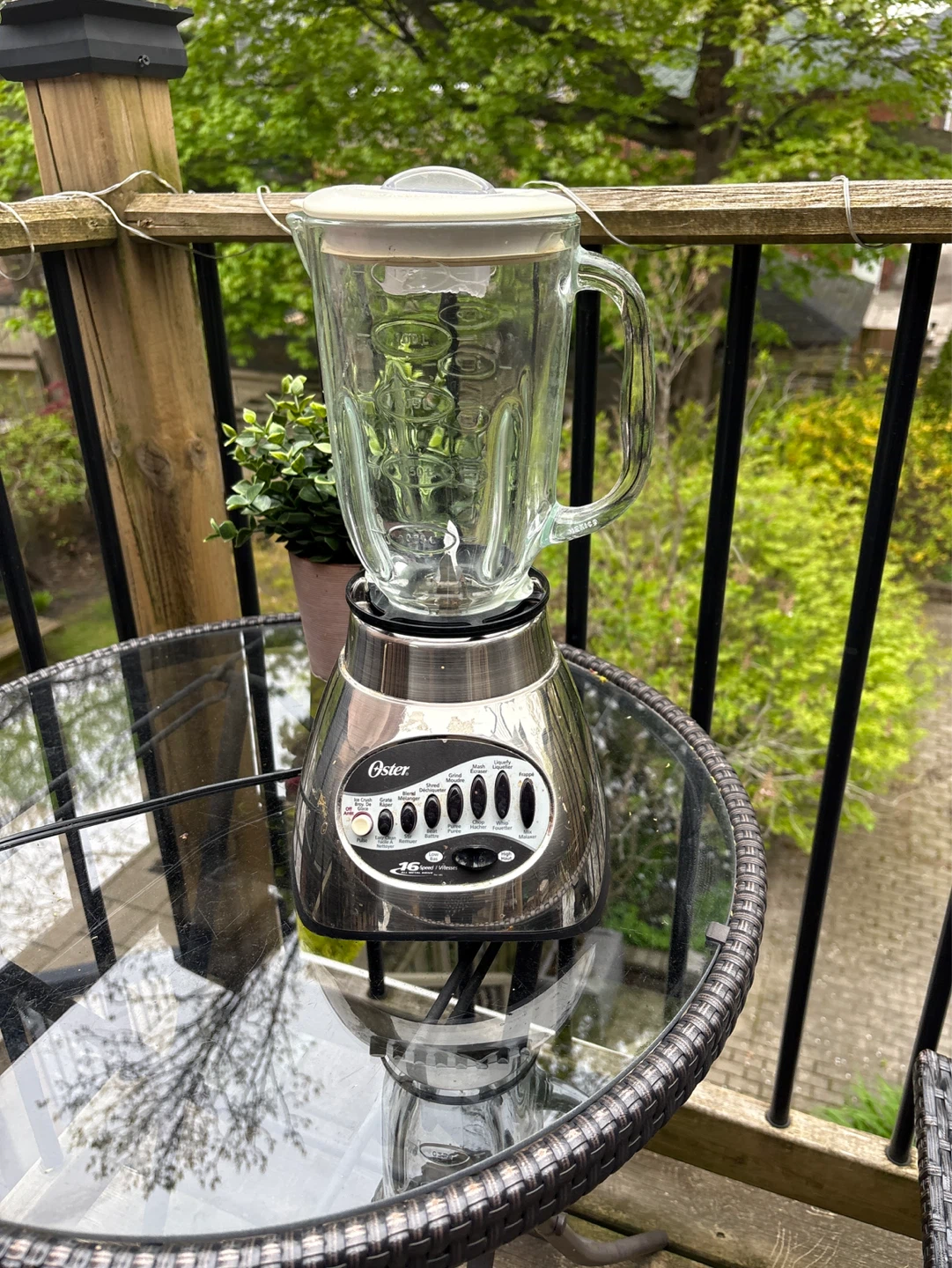 Oster Blender (used) - photo 3