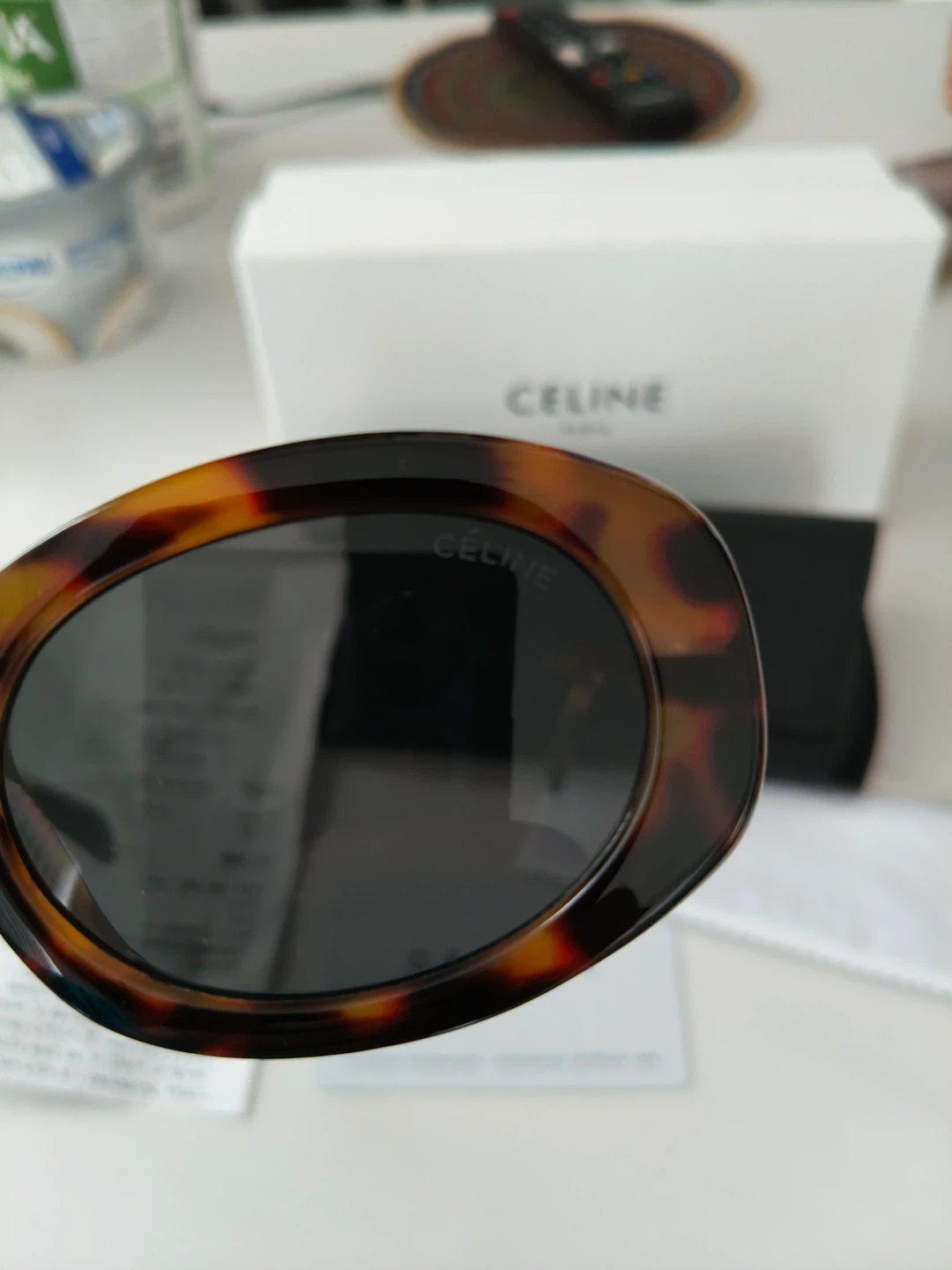 CELINE CL40184U Sunglasses - photo 5