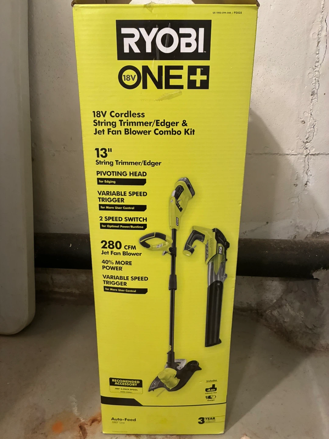 Ryobi ONE+ 18VString Trimmer/Edger & Jet Fan Blower Combo