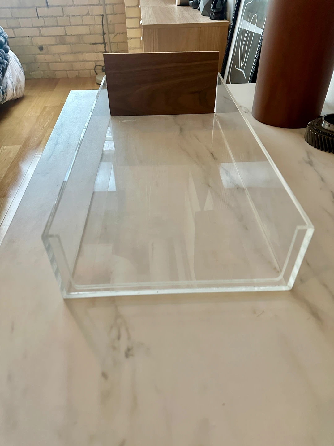 VINTAGE MCM CLEAR LUCITE ACRYLIC PAPER TRAY HOLDER OFFICE DESK - photo 2