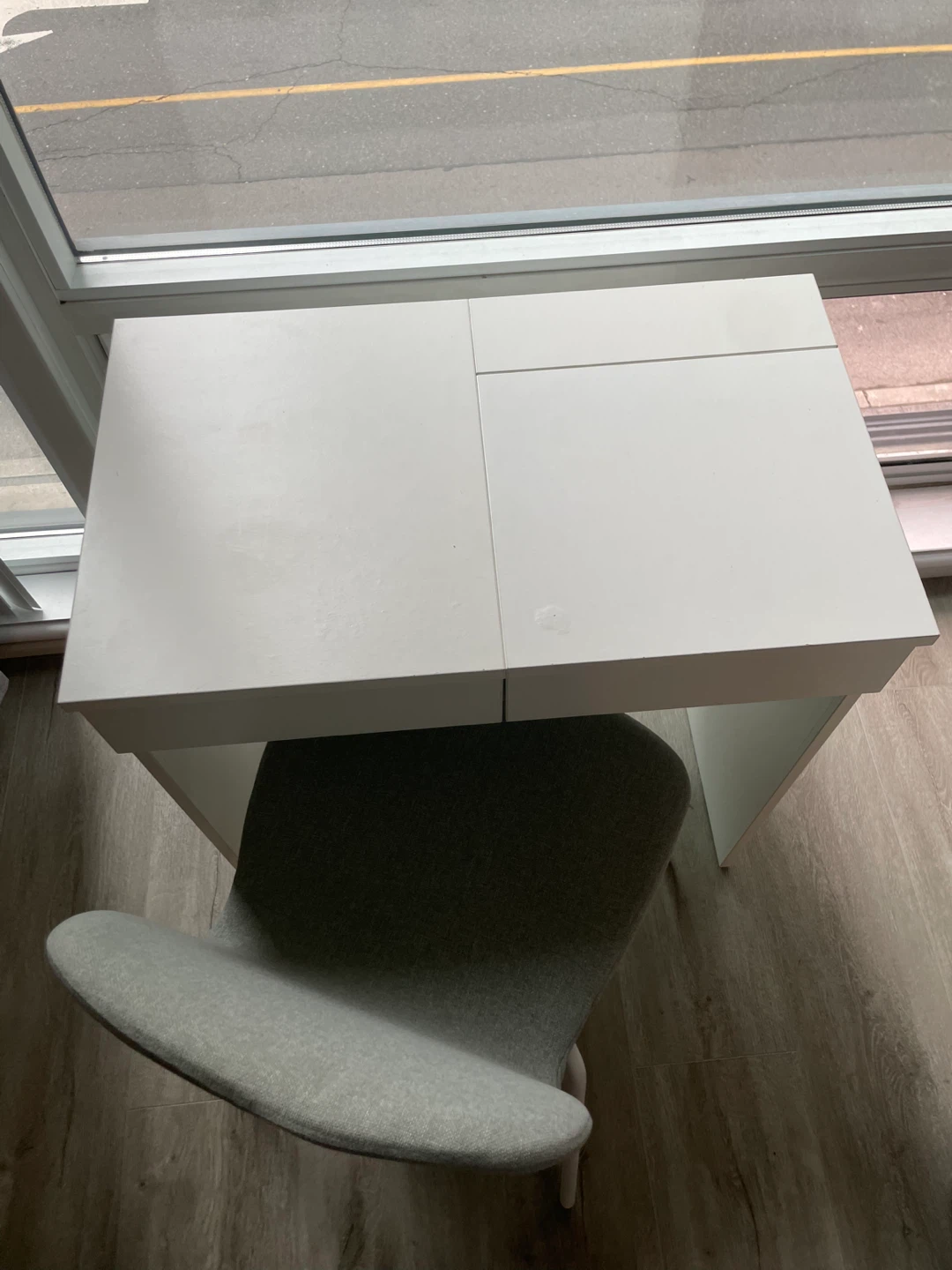 White Vanity Desk with Mirror and Storage - photo 3