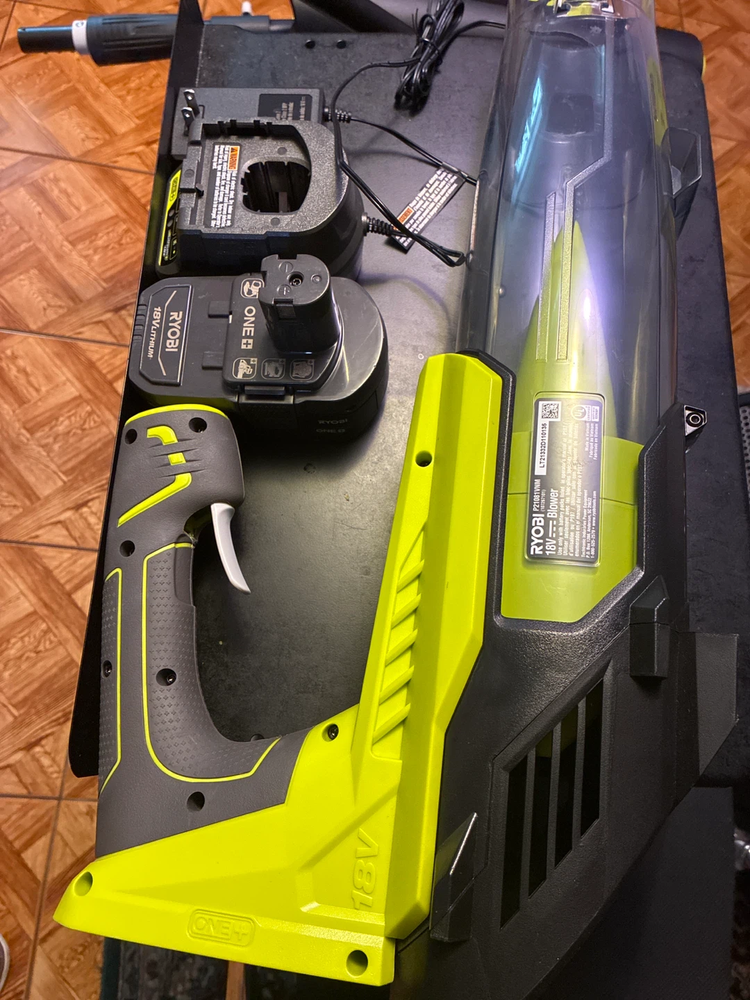 Ryobi ONE+ 18VString Trimmer/Edger & Jet Fan Blower Combo - photo 2