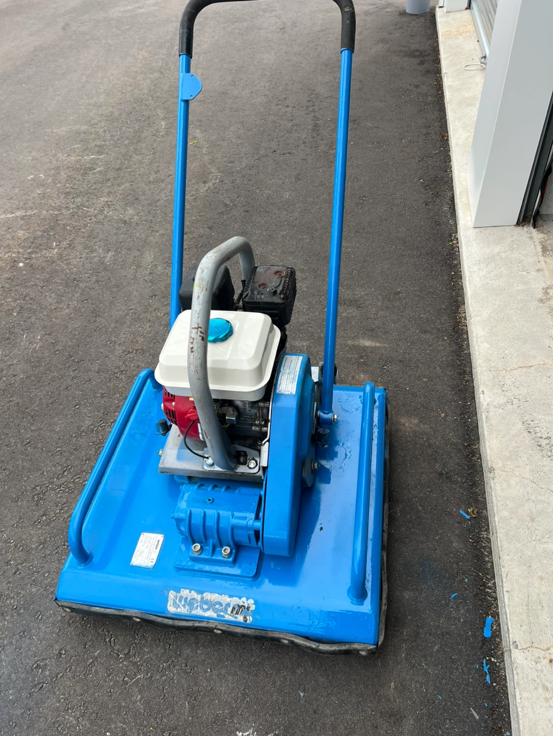 Weber VPR 700 Rolling Compactor