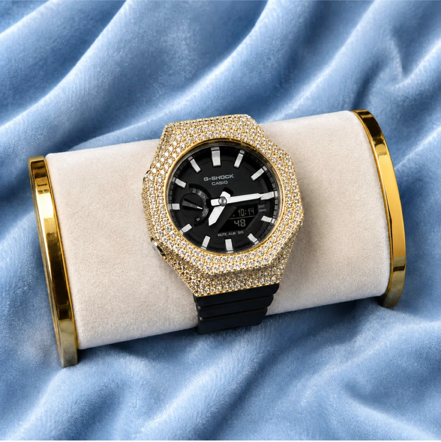 G-Shock Casio Watch with Crystal Embellishments - photo 2