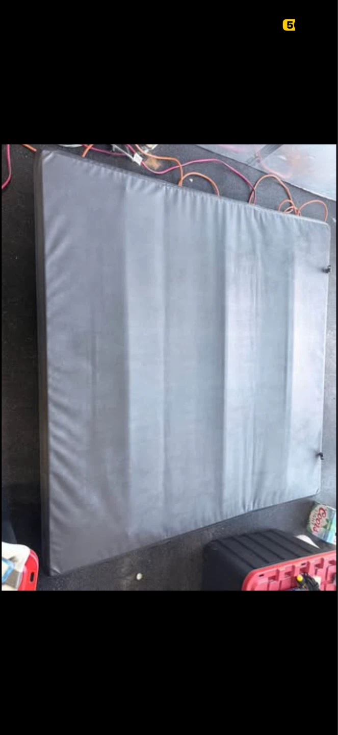 RAM 1500 Tonneau Cover – 5'7" Bed - photo 3