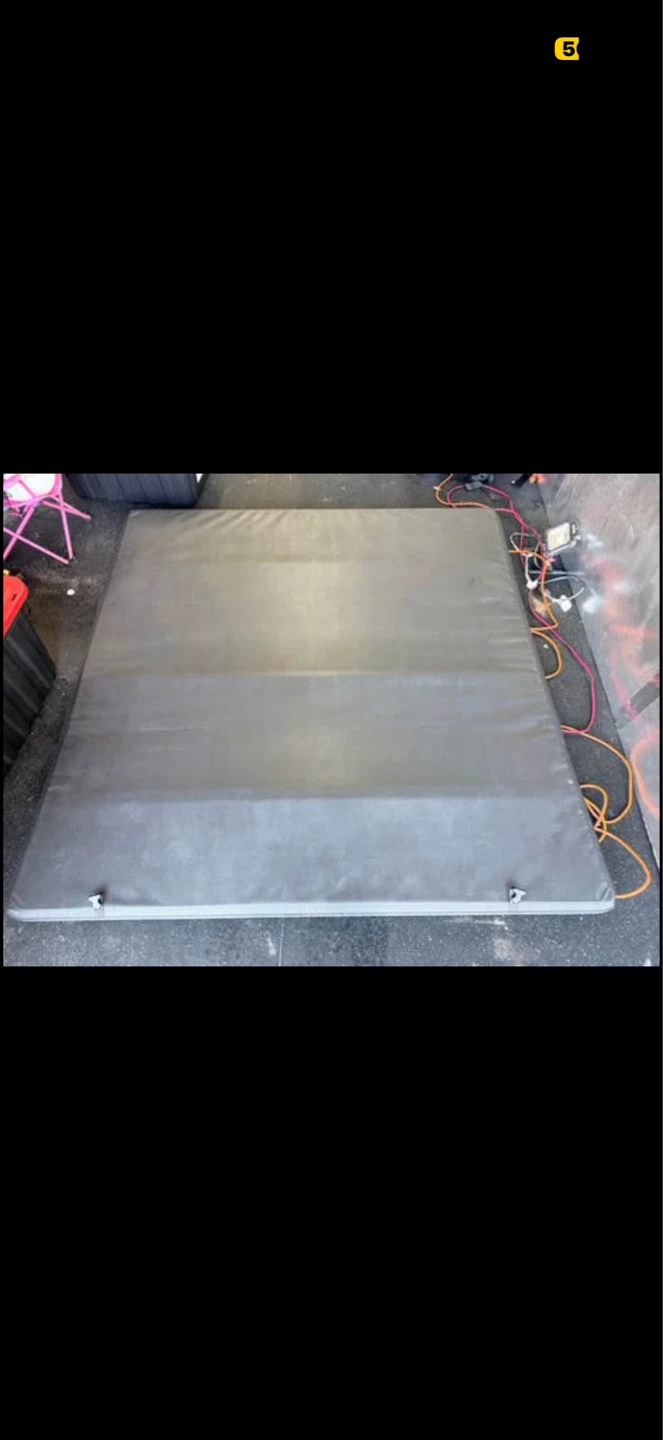 RAM 1500 Tonneau Cover – 5'7" Bed - photo 4