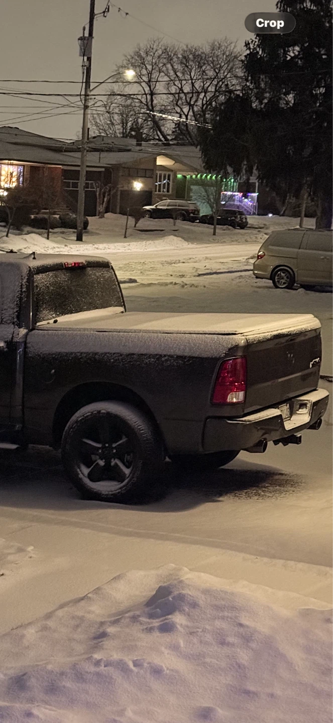 RAM 1500 Tonneau Cover – 5'7" Bed