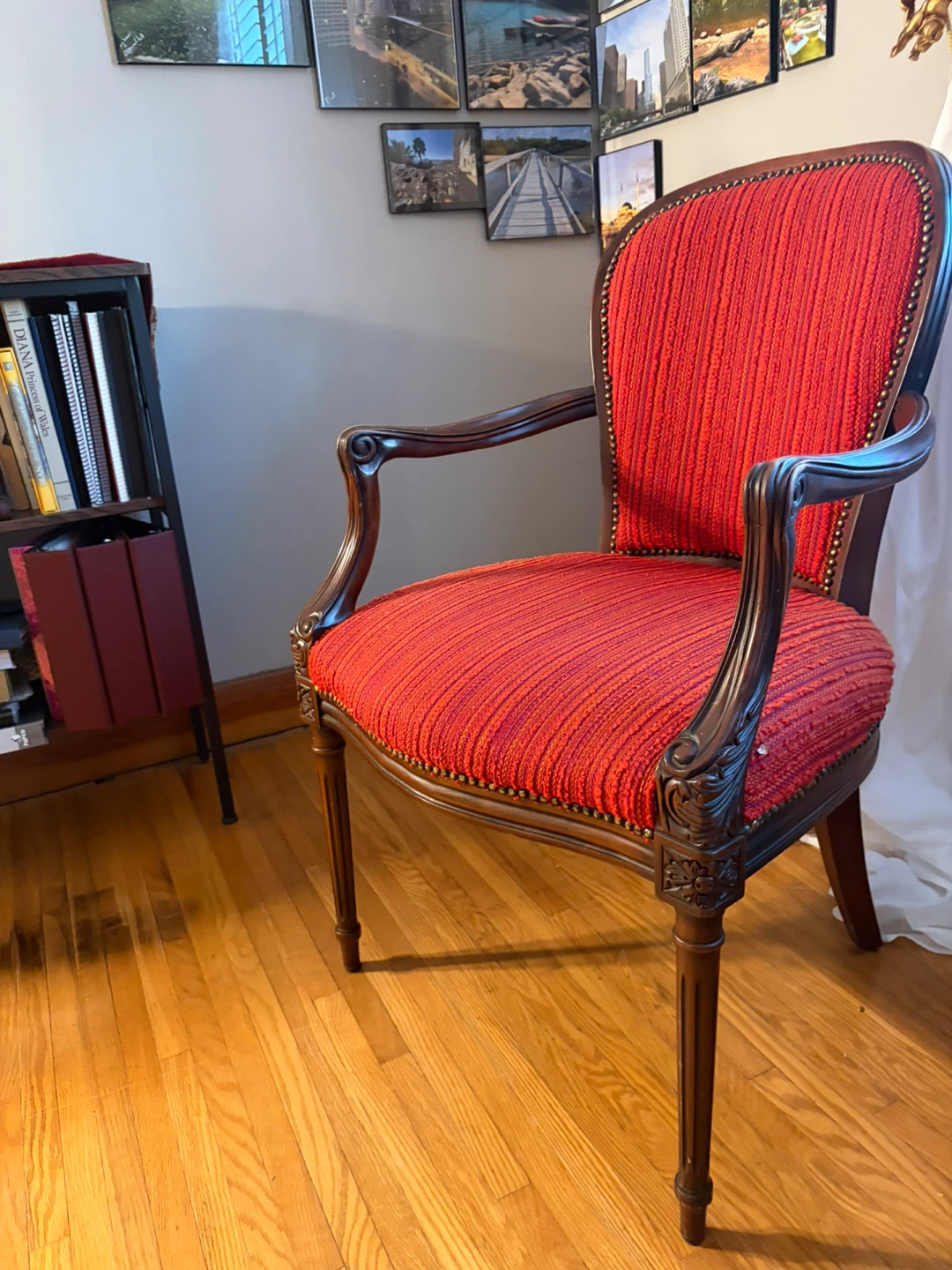 Armchair with Red Textured Upholstery - photo 2