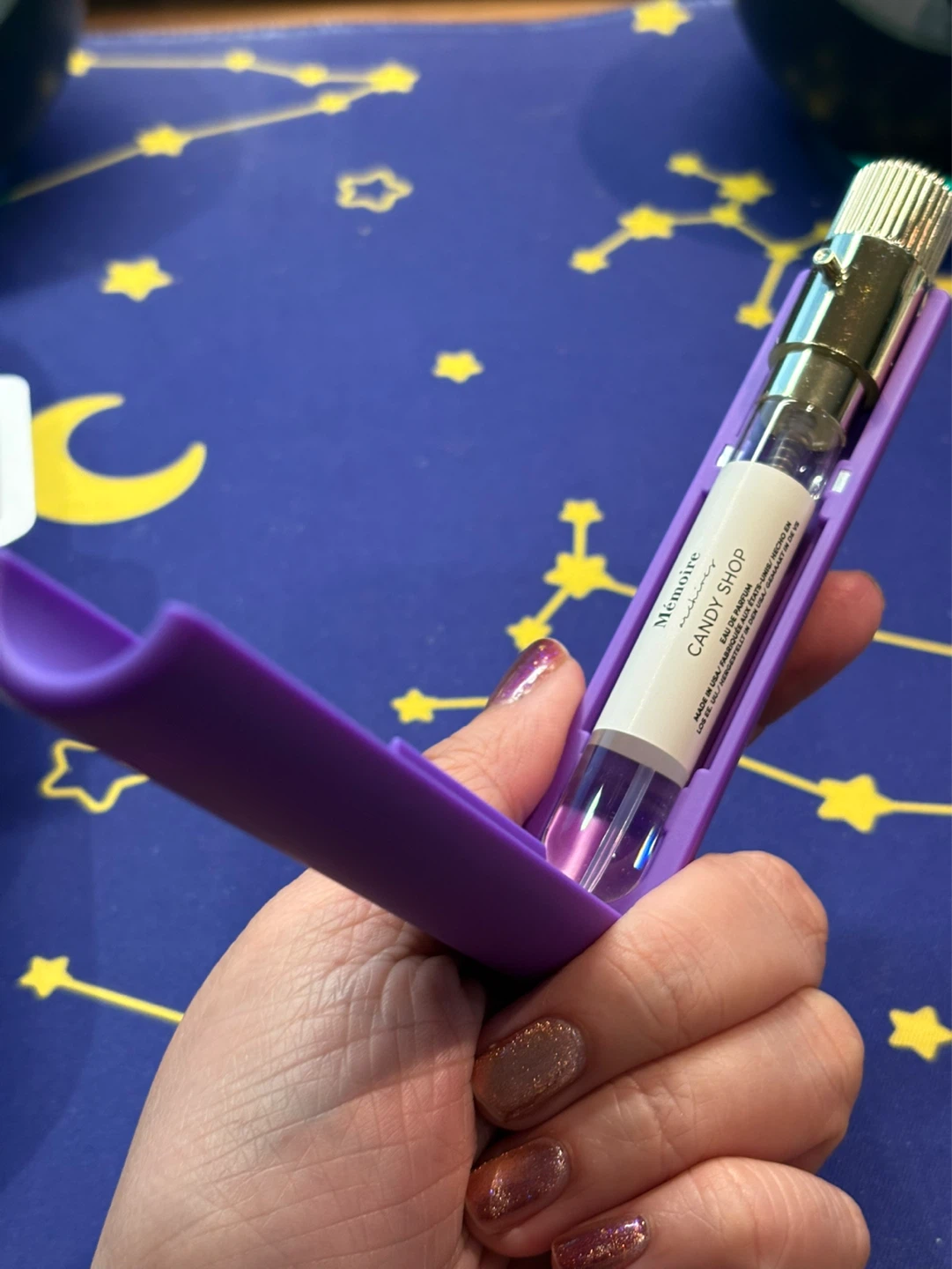 Scentbird Dispenser with Mémoire “Candy Shop” Perfume - photo 4