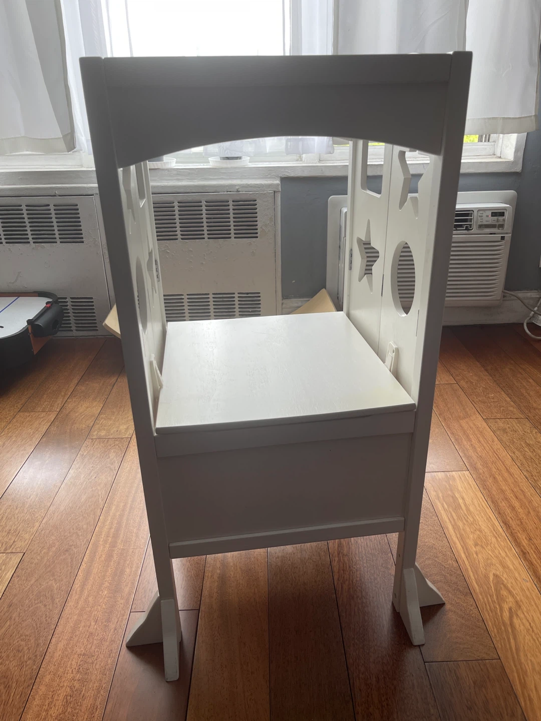 White Wooden Kids Learning Tower | Kitchen Helper - photo 2