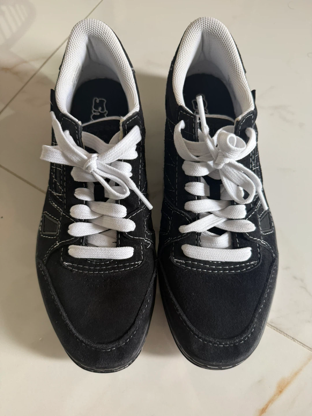 Reebok Shoes US10.5