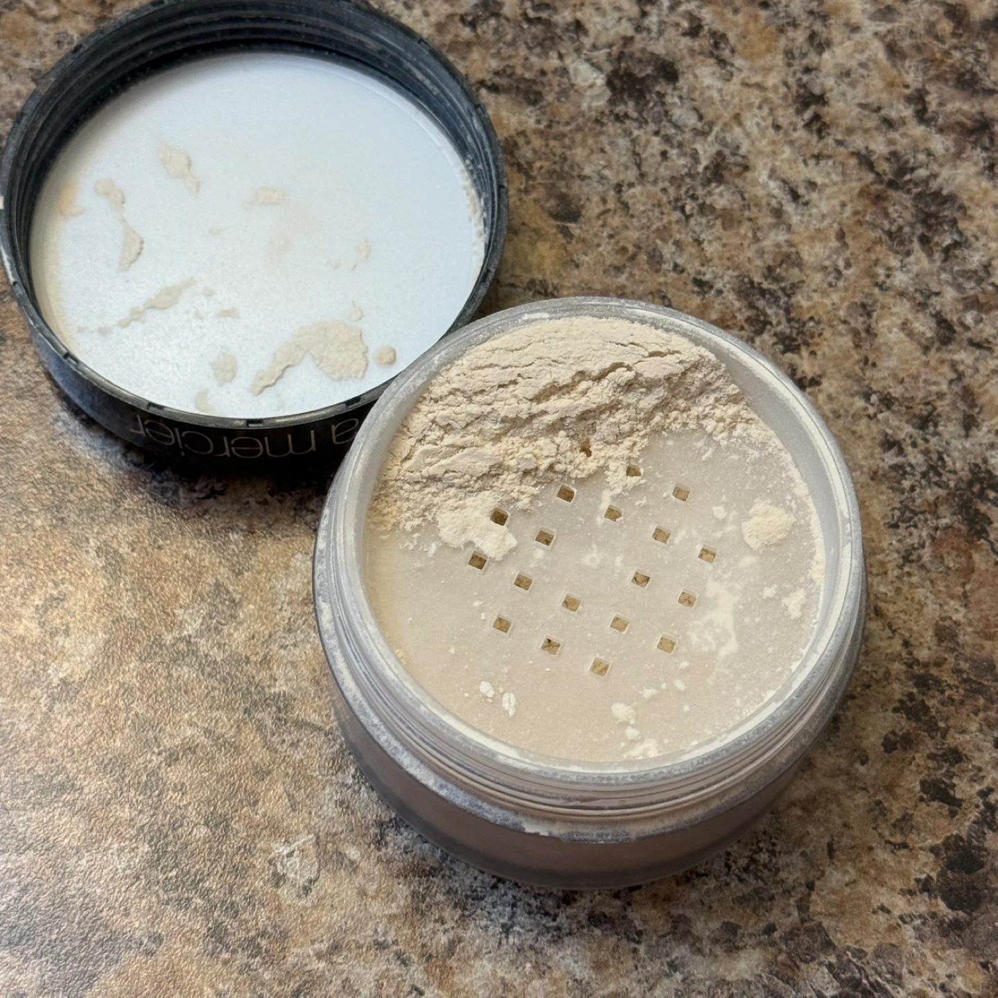Laura Mercier Setting Powder - Translucent - photo 3