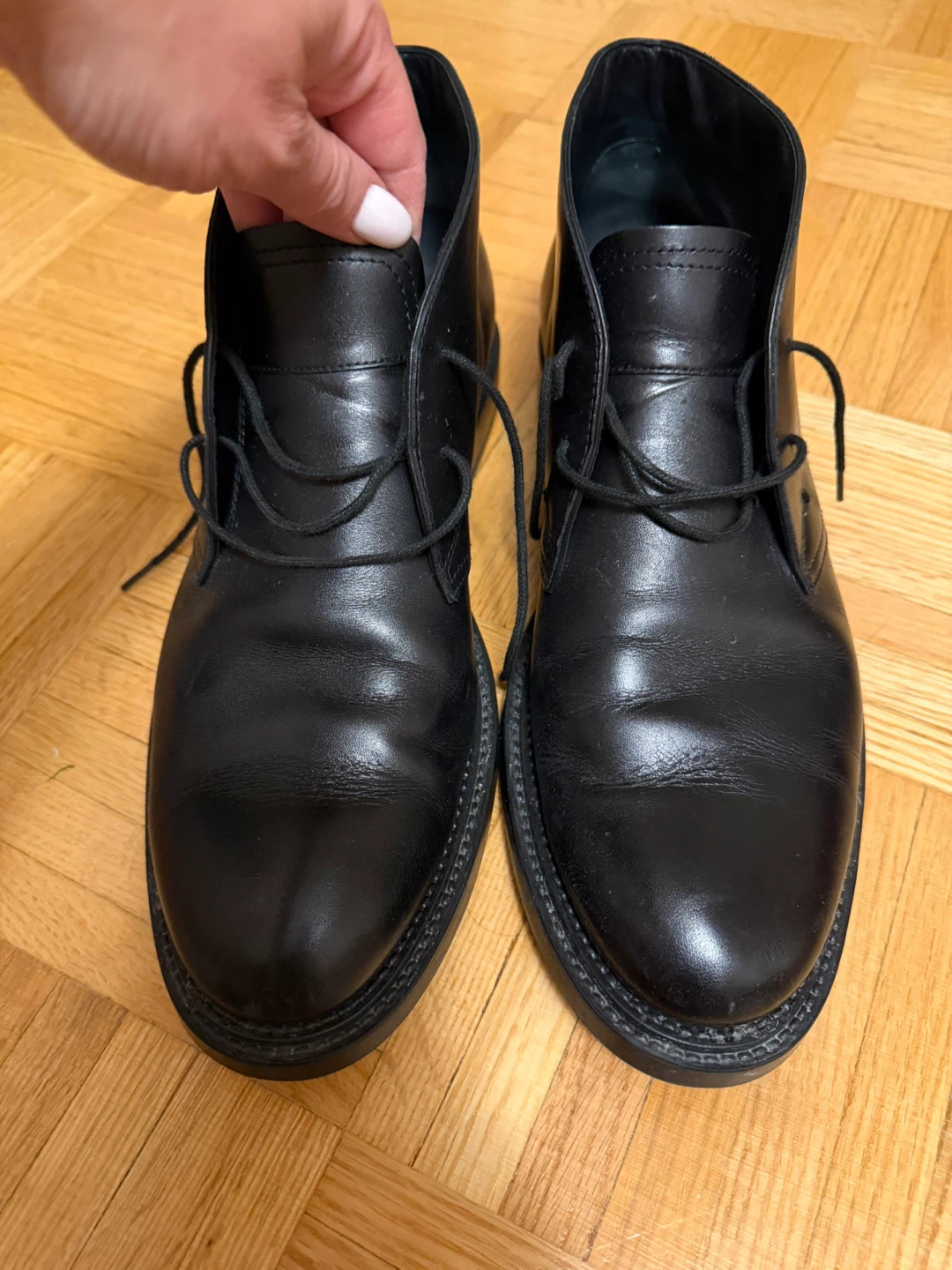Tod's Black Leather Chukka Boots - photo 2