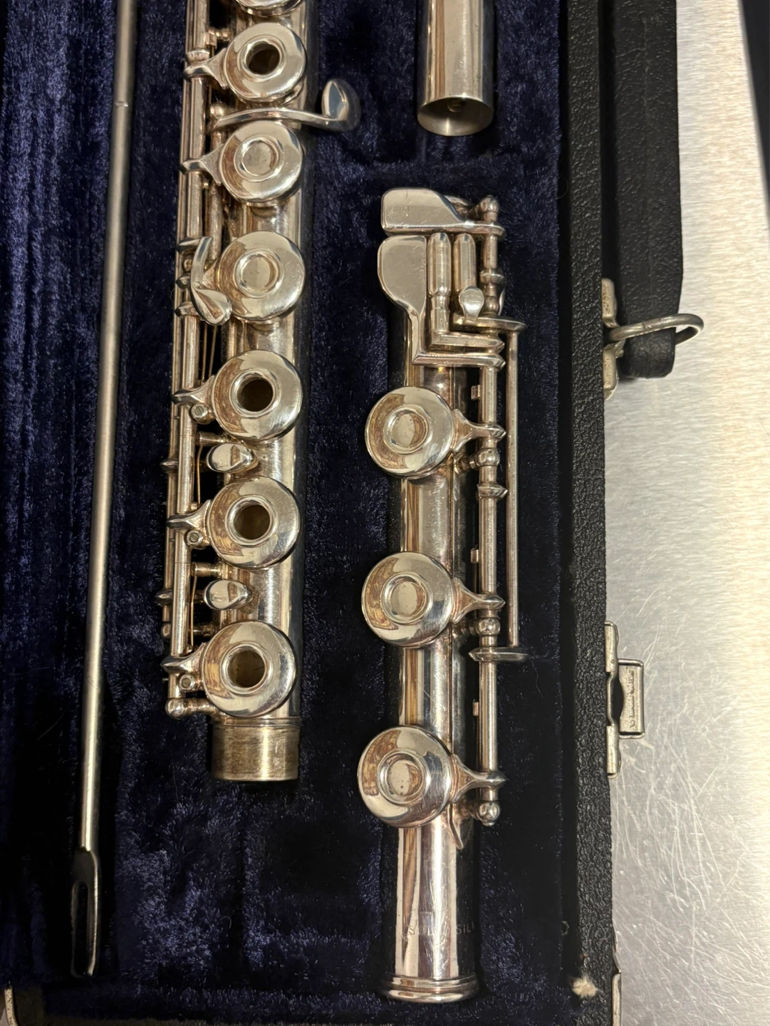 Silver Gemeinhardt open hole flute - photo 3