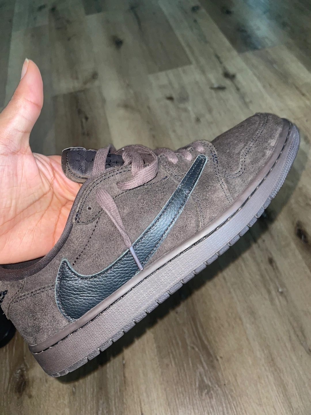 Travis Scott Nike SB Dunk Low Pro Shoes - photo 5