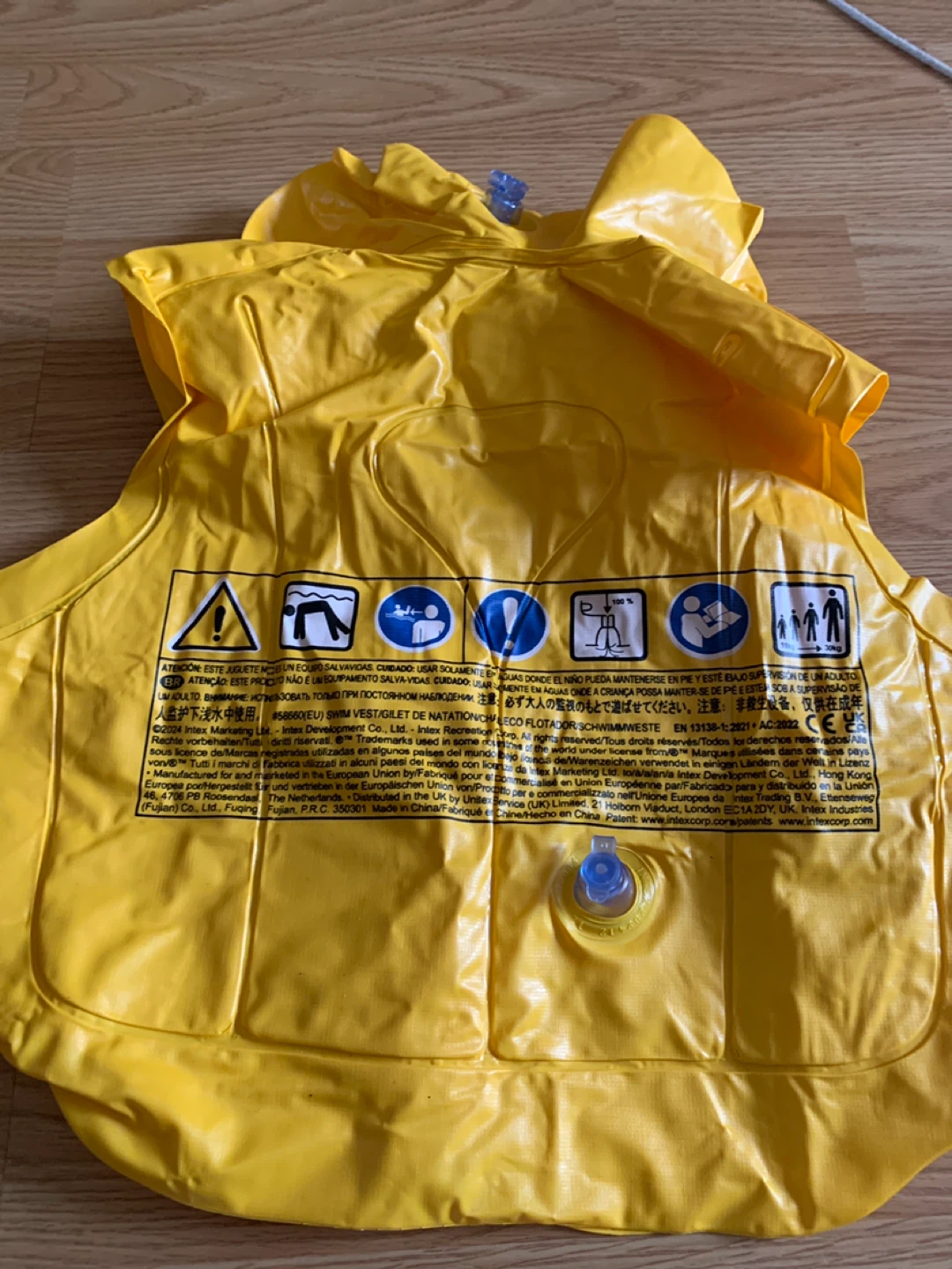 Intex Pool School Swim Vest - photo 2