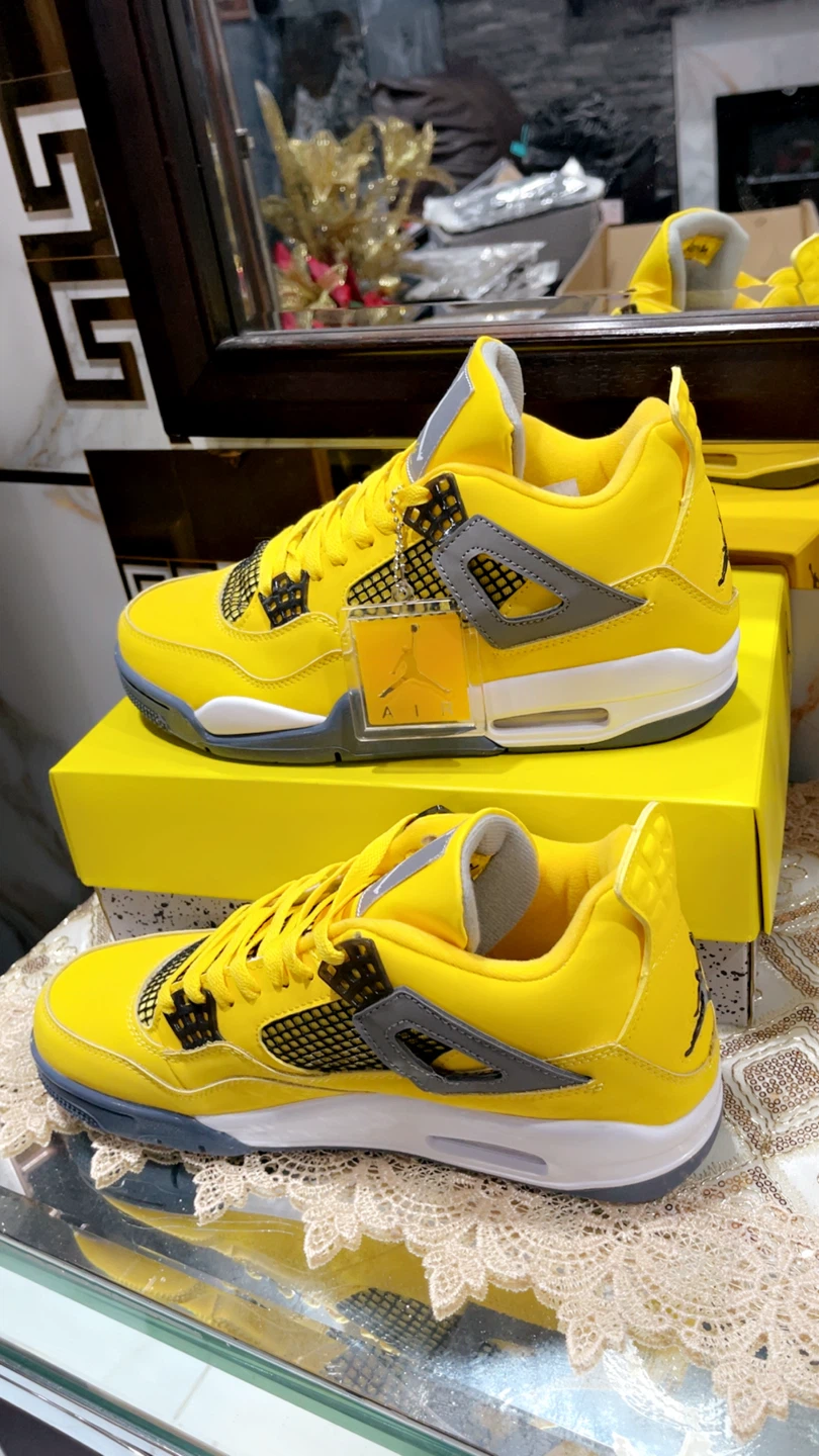 New air Jordan 4 Retro - photo 5