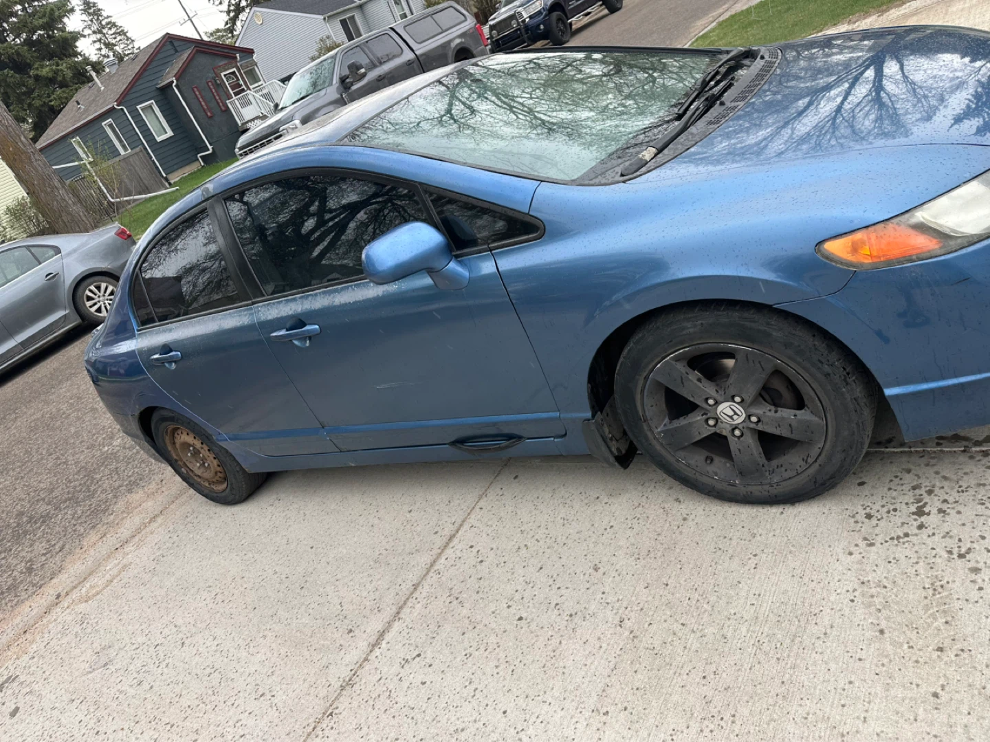 2008 Honda Civic Sedan - Blue. Rebuilt title - photo 3
