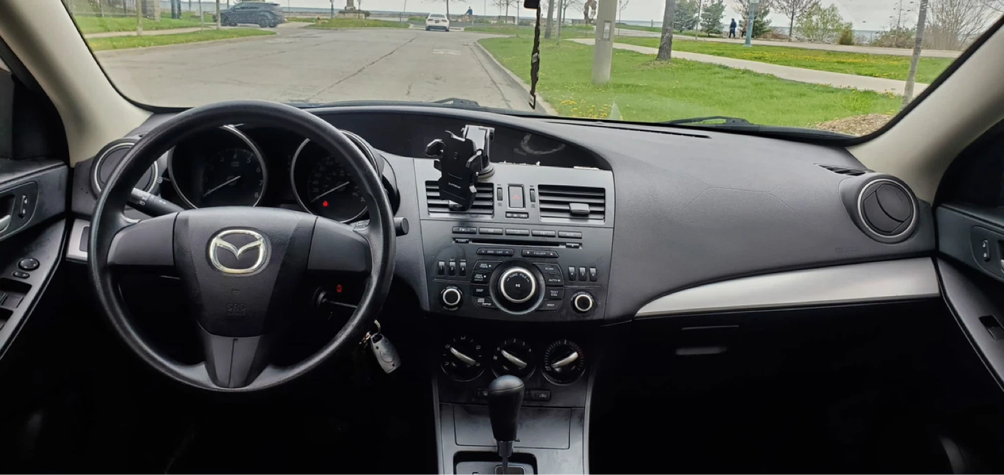 2012 Mazda 3 Sedan - photo 4
