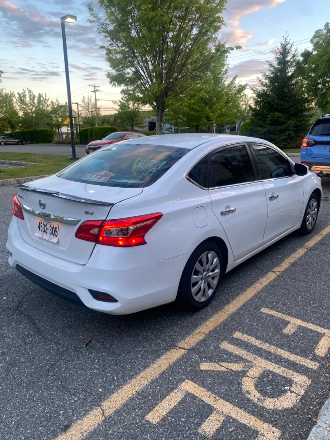 White Nissan Sentra SV Sedan 2017 - photo 5