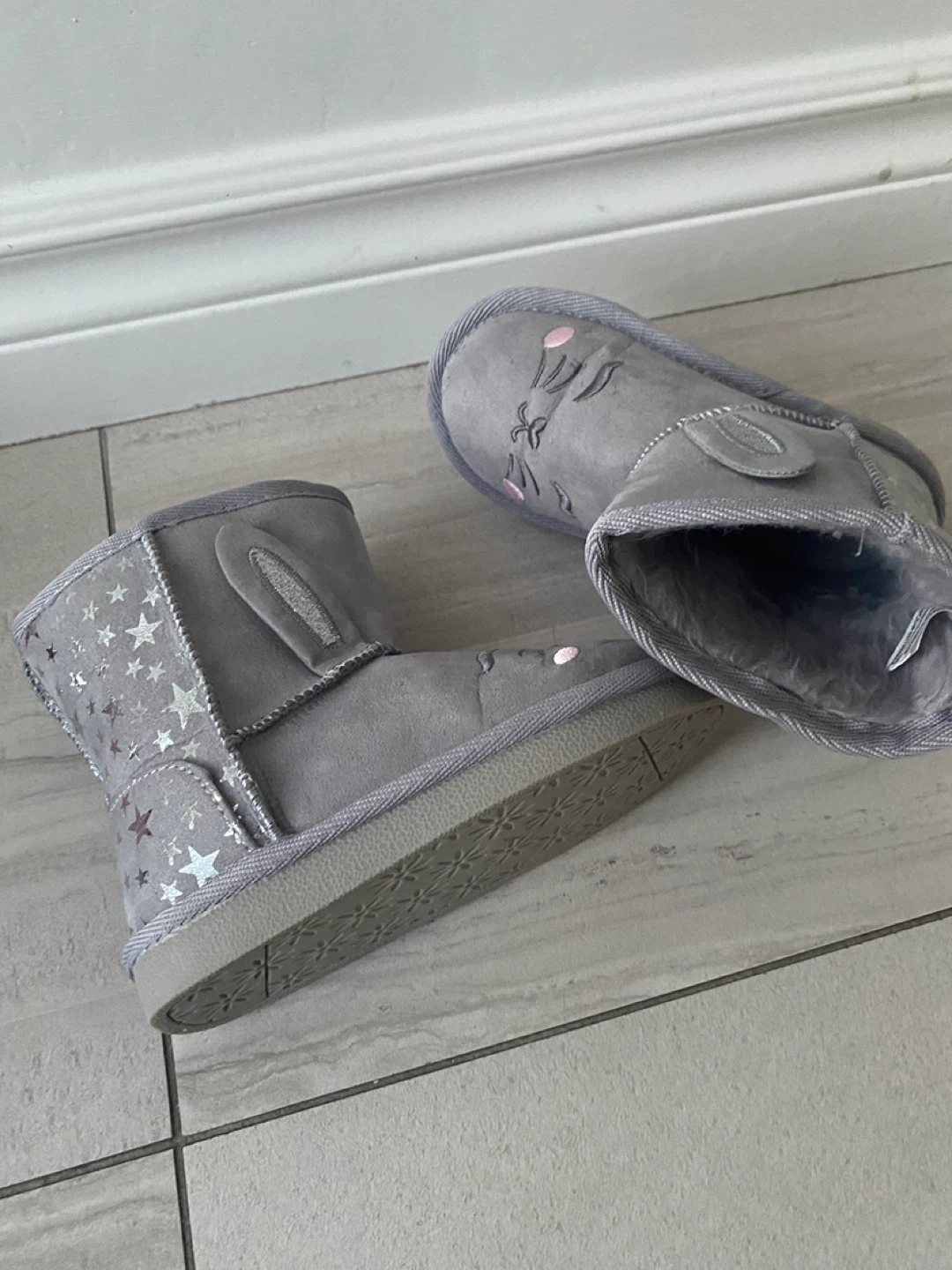 Grey Bunny Star Boots - Size Kids 9 - photo 2