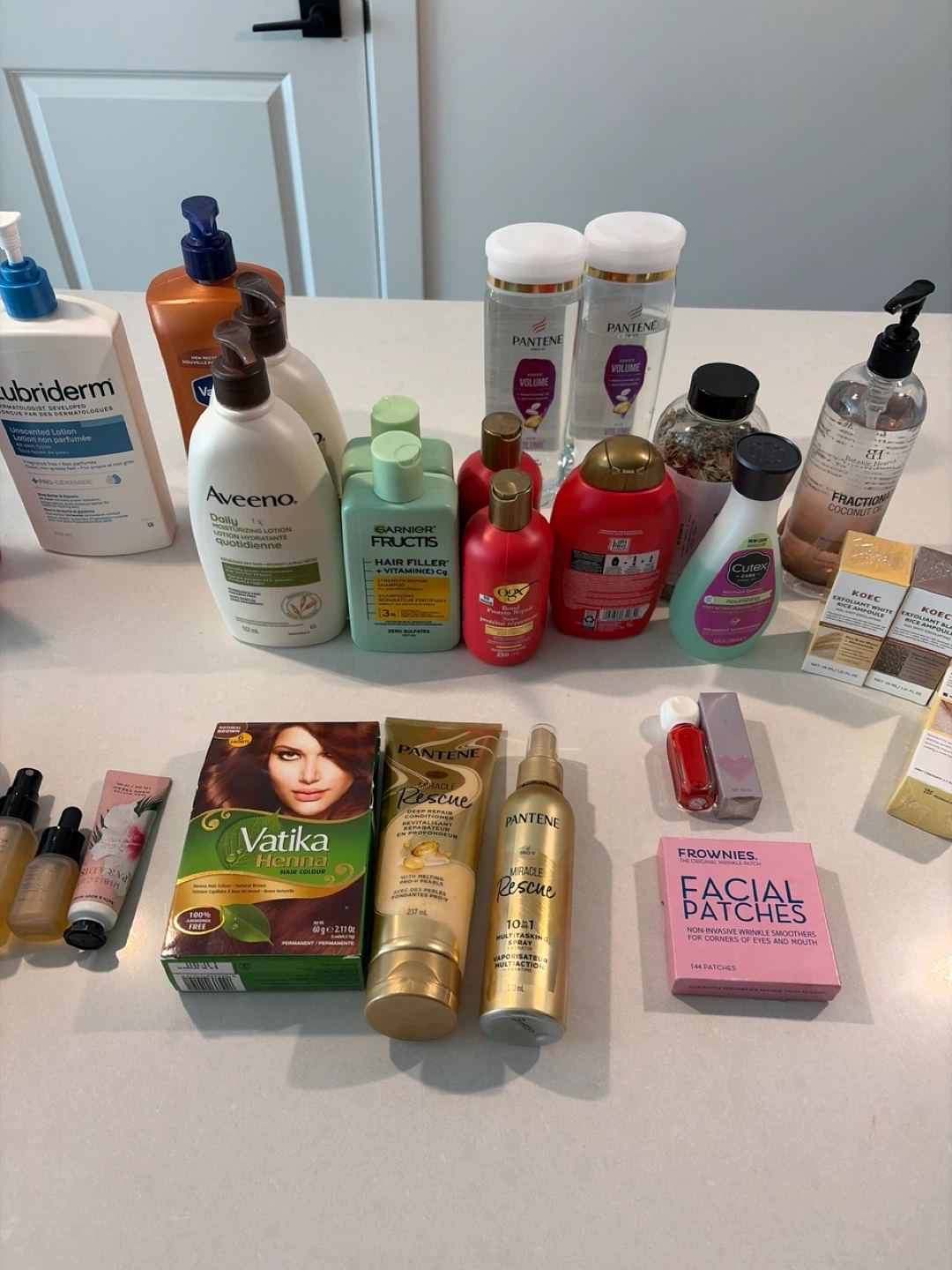 Assorted Personal Care & Beauty Products Bundle - photo 3