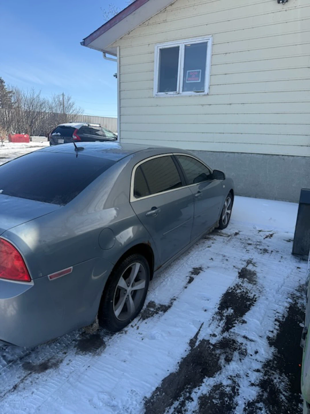 2008 Chevy Malibu LT - photo 2