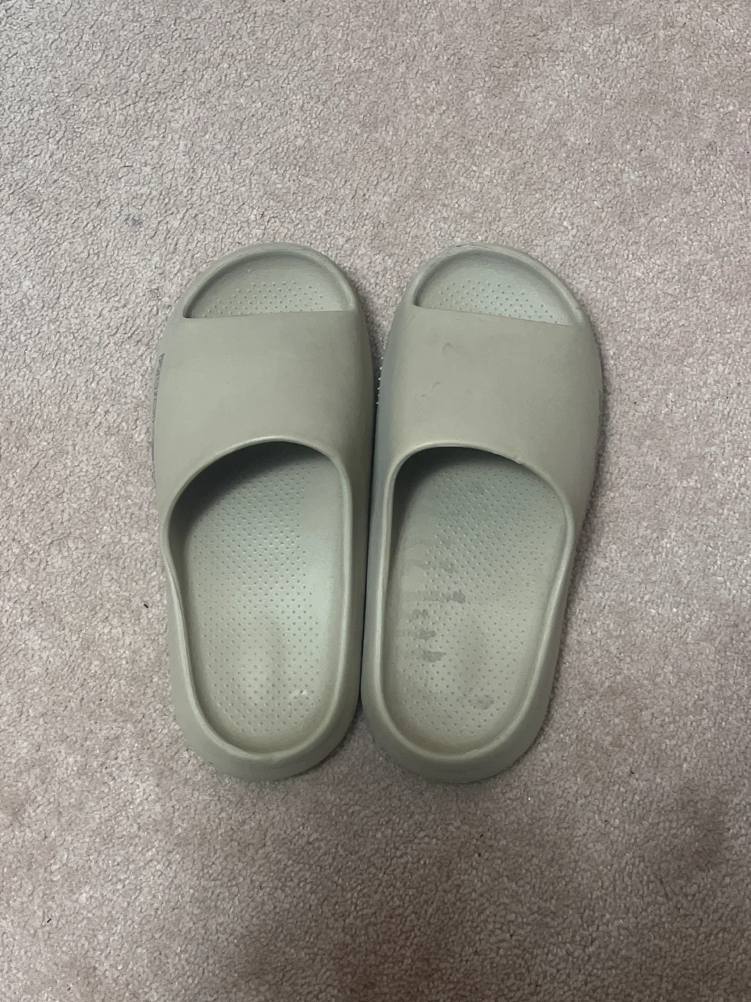 Slides - Size 42-43