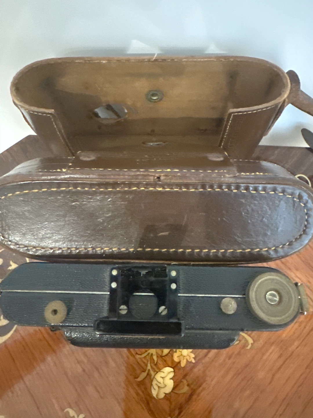 Kodak Vito B Camera with Brown Leather Case - photo 4