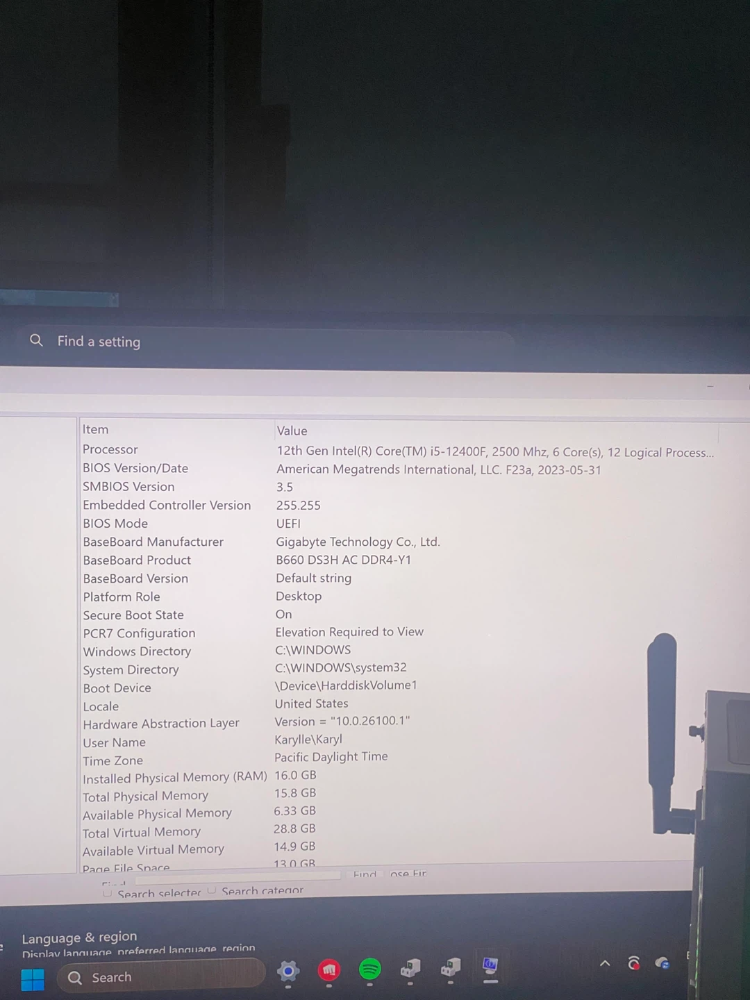 Custom White Gaming PC - Intel i5-12400F, RTX 3060 - photo 3