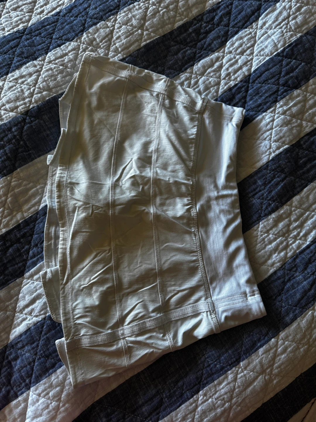 Lululemon skirt, size 4.