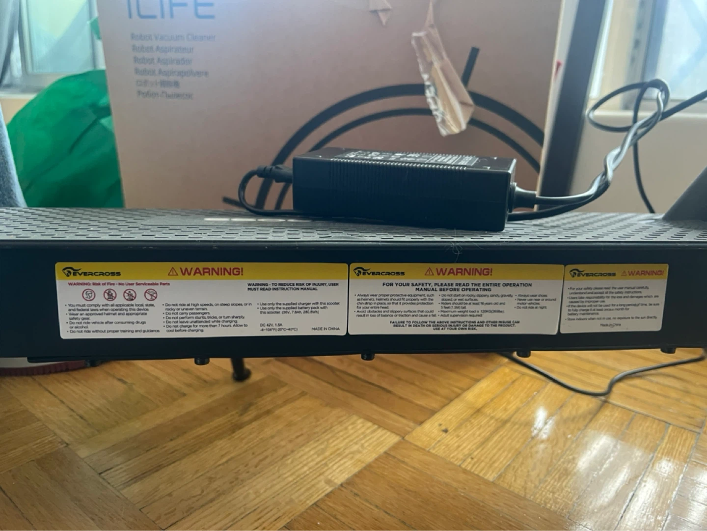 EVERCROSS EV85F Scooter – Great Condition + Charger - photo 5