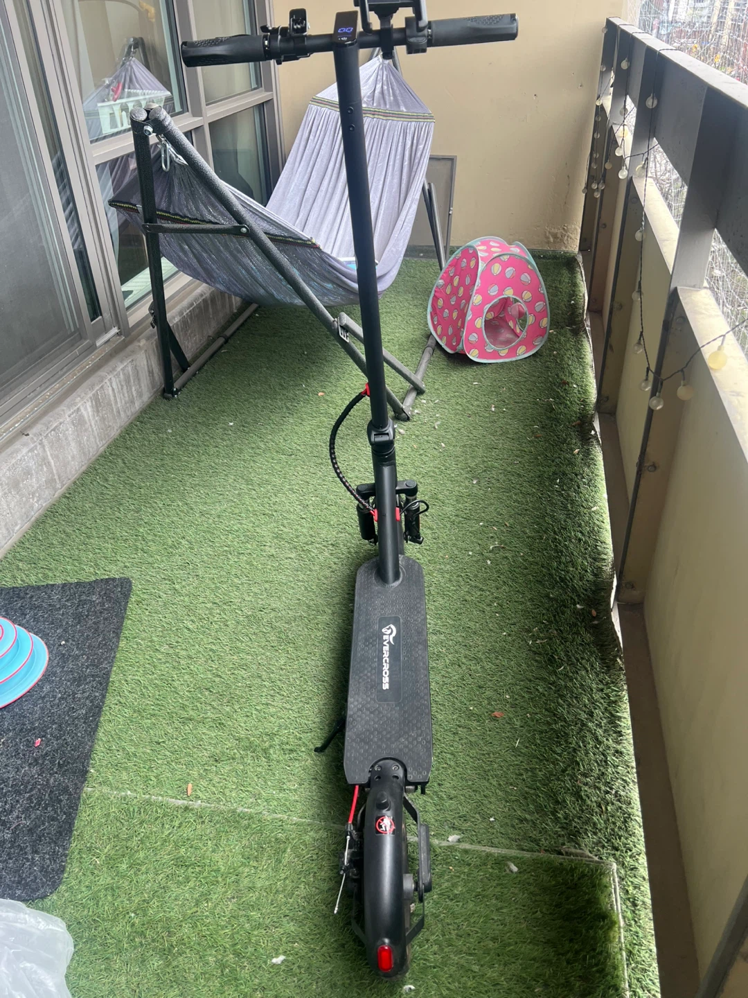EVERCROSS EV85F Scooter – Great Condition + Charger