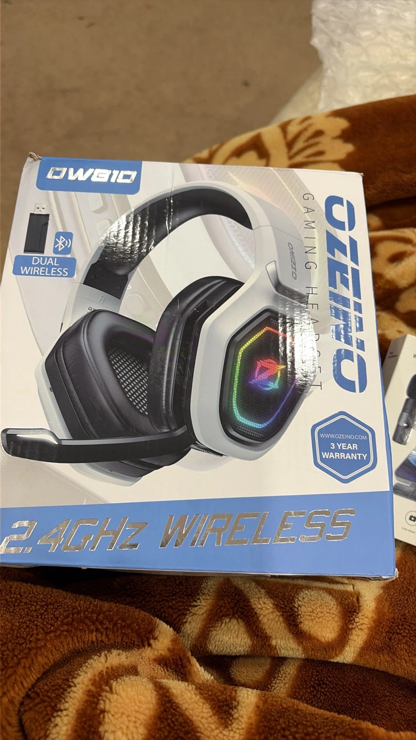Ozeino DW810 Gaming Headset - Dual Wireless 2.4GHz