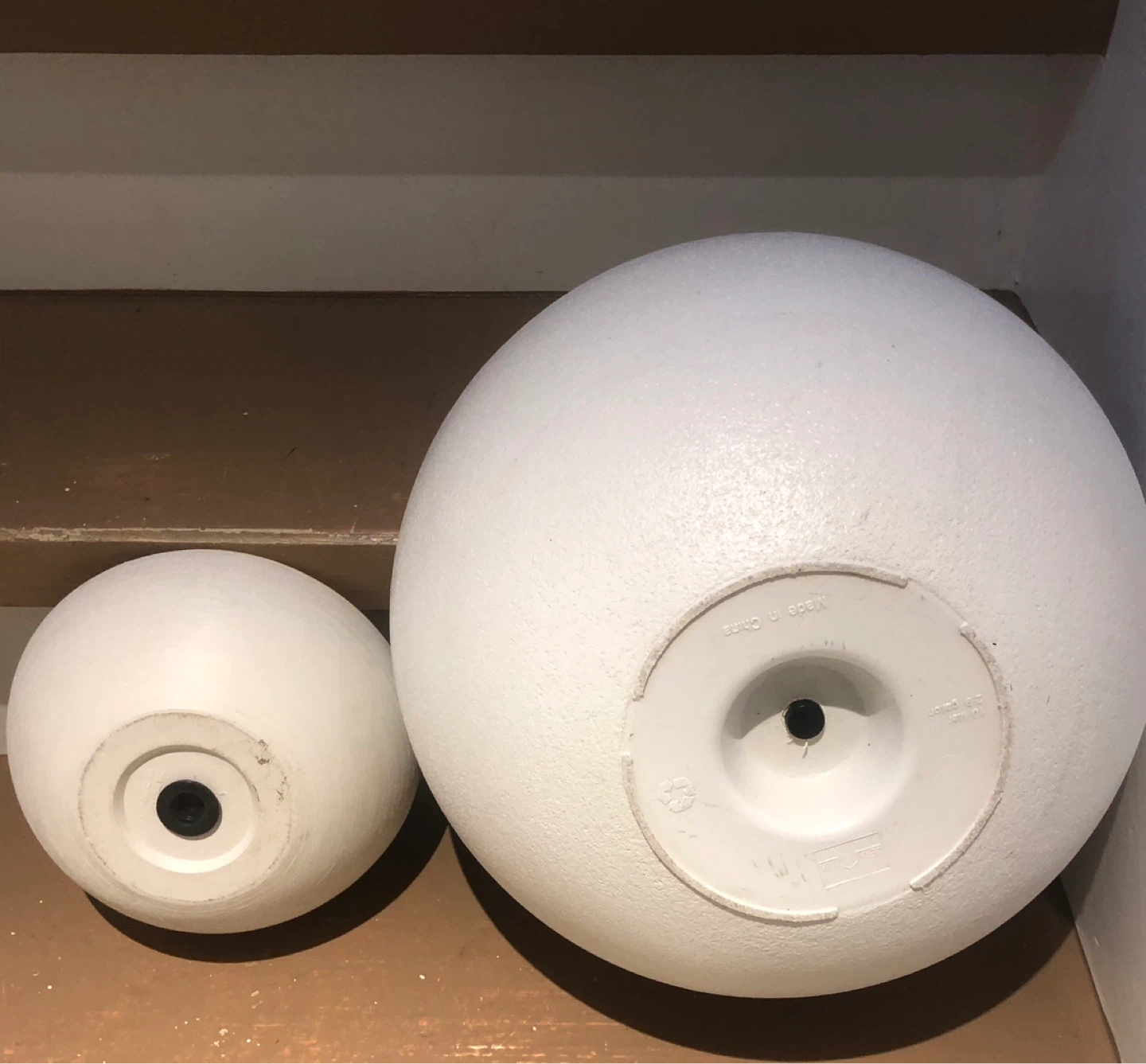 White Round Planters (Set of 2) - photo 4