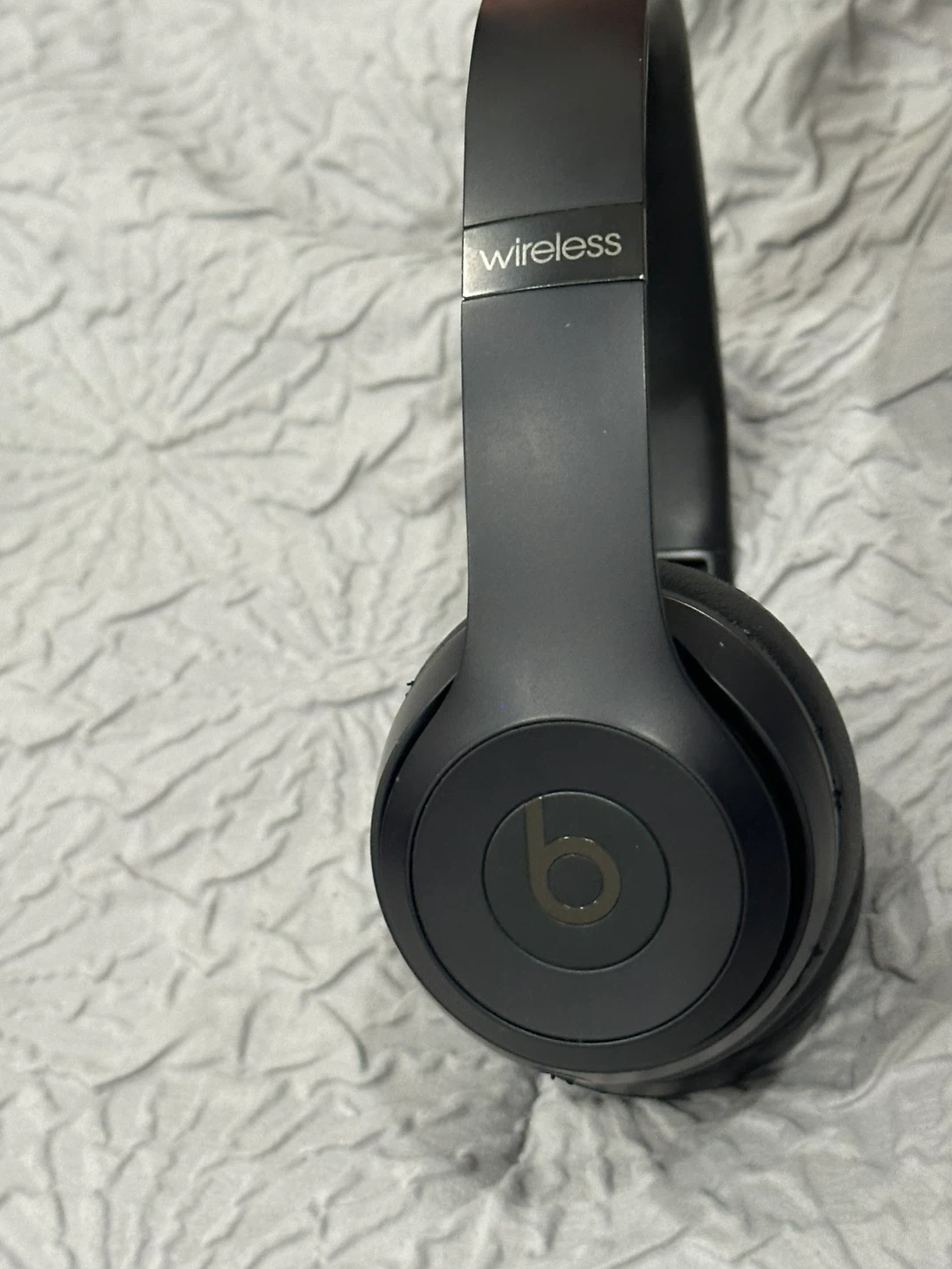 Beats Solo3 Wireless On-Ear Headphones - photo 2