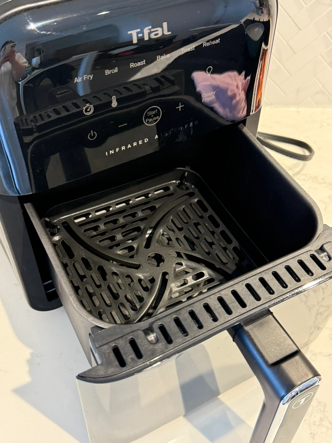 *Move-out sale* T-fal Infrared Air Fryer – Like New - photo 4