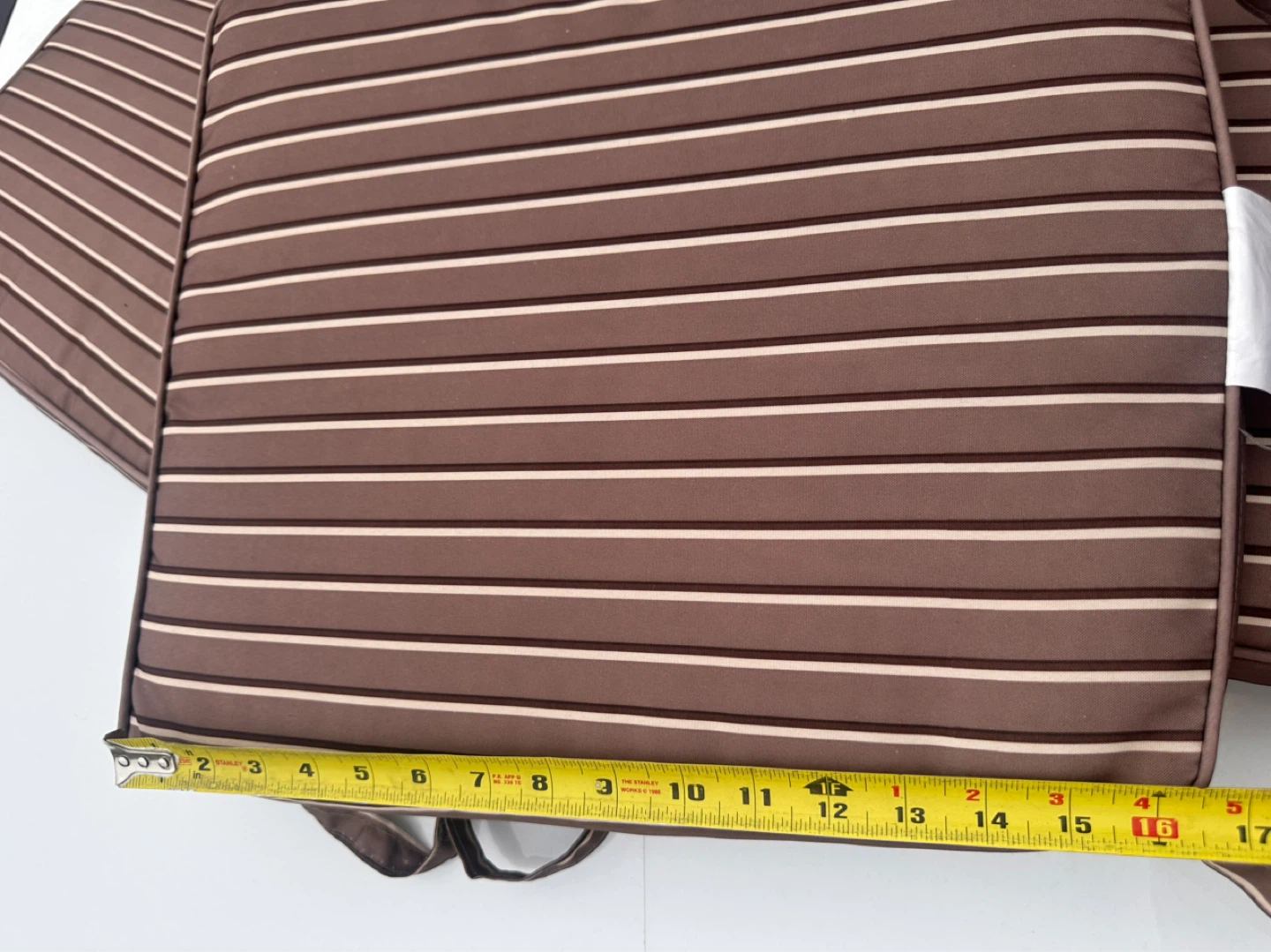 Almost brand new Brown Striped Outdoor Seat Cushions (Set of 5) - photo 4