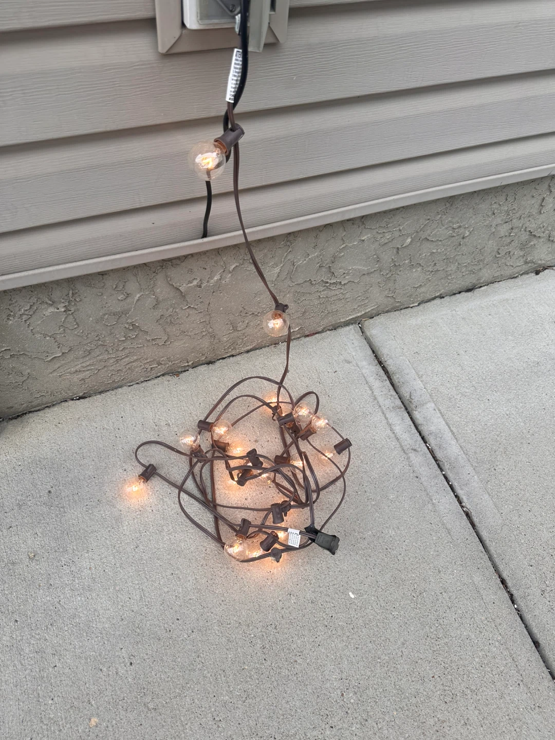 String Lights with Incandescent Bulbs 20ft brand new - photo 3