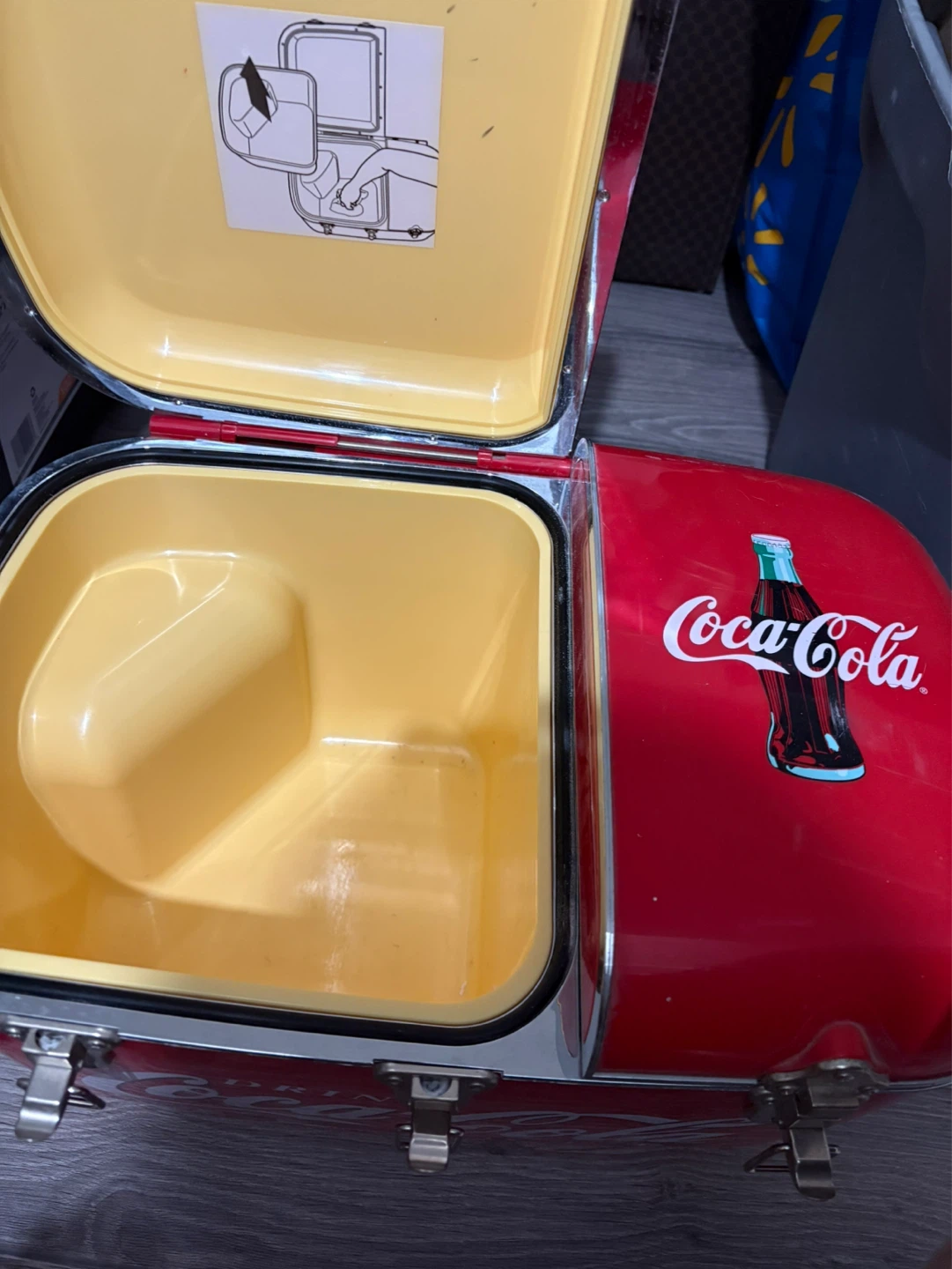 Coca-Cola AM/FM CD Player Cooler - photo 2