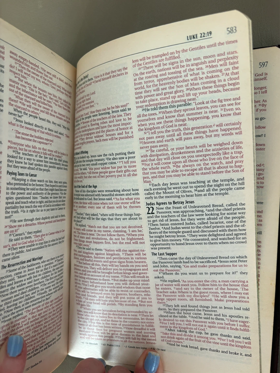 Zondervan Holy Bible NIV with Helps & Red Letter - photo 4