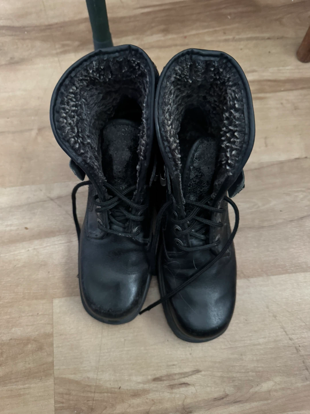 Black Fur-Lined  Boots - photo 2