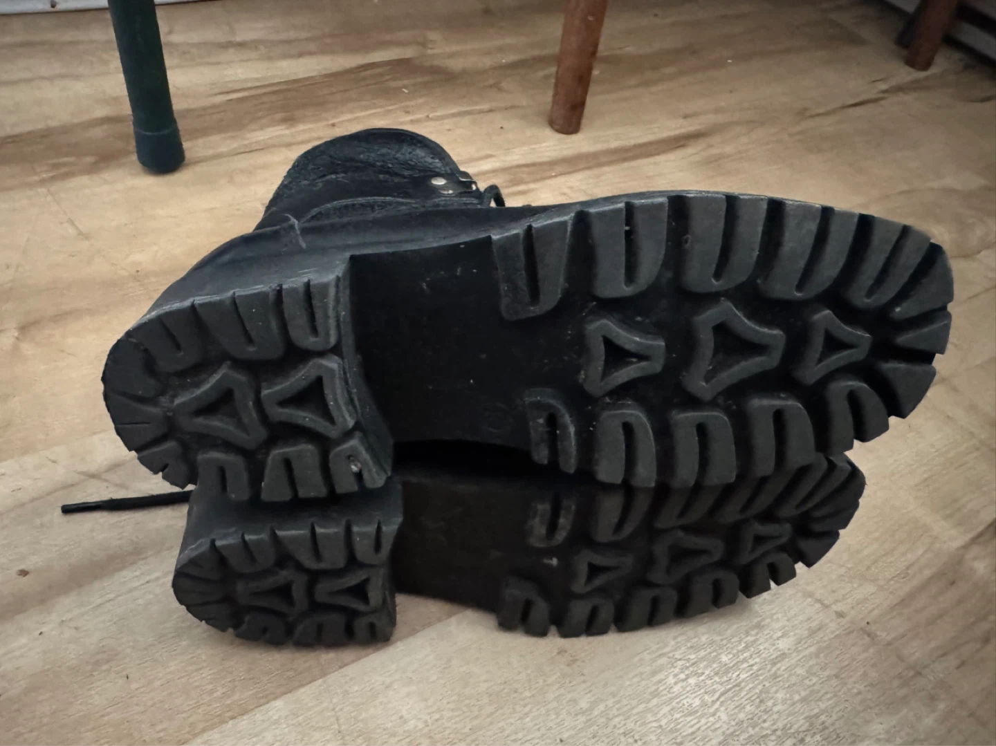 Black Fur-Lined  Boots - photo 3