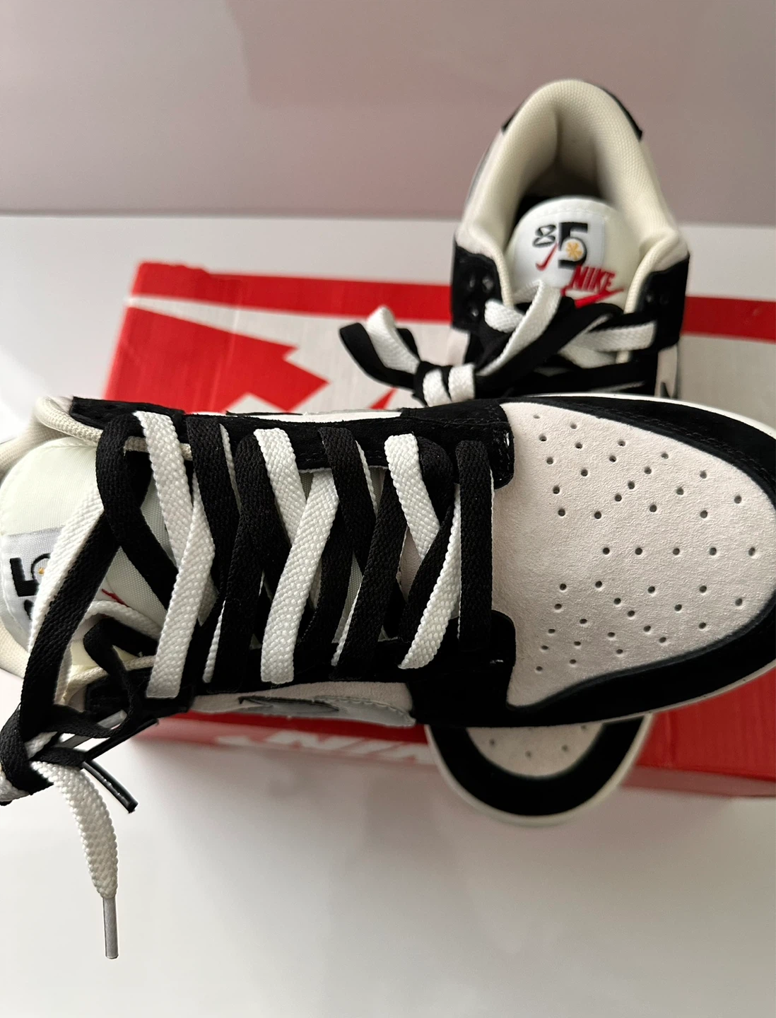 Nike 85